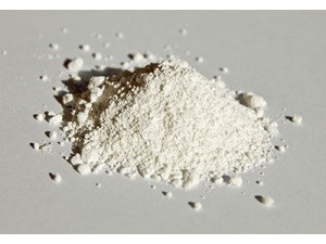 How to distinguish titanium dioxide is real or not?